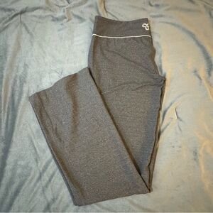 TNA Charcoal Gray Leggings

#1206